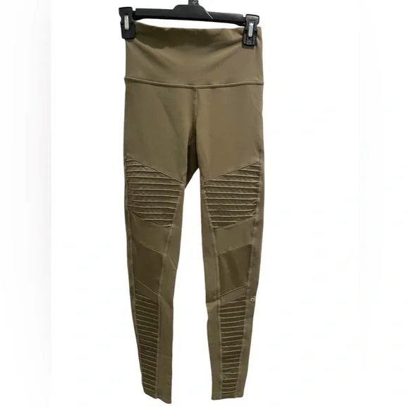 Alo Yoga High-waist Airlift Moto Legging Mesh details In Olive Branch Size S - Picture 2 of 14